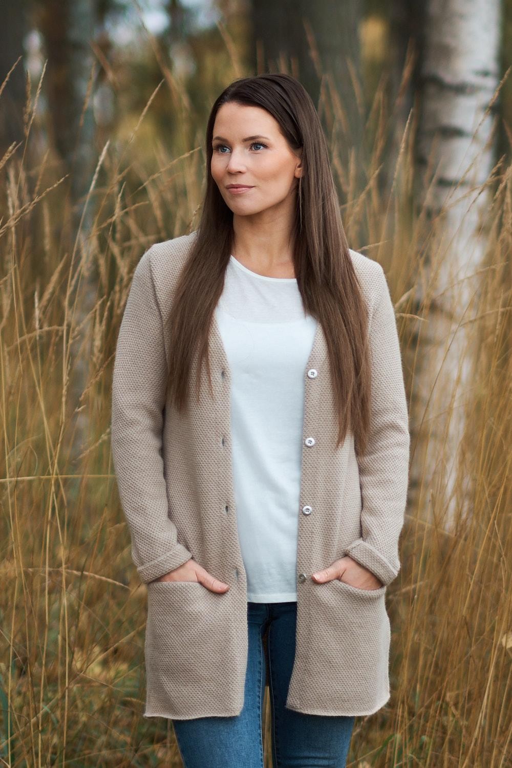 Twilight-neuletakki, Beige, M, 1 LK, #6084