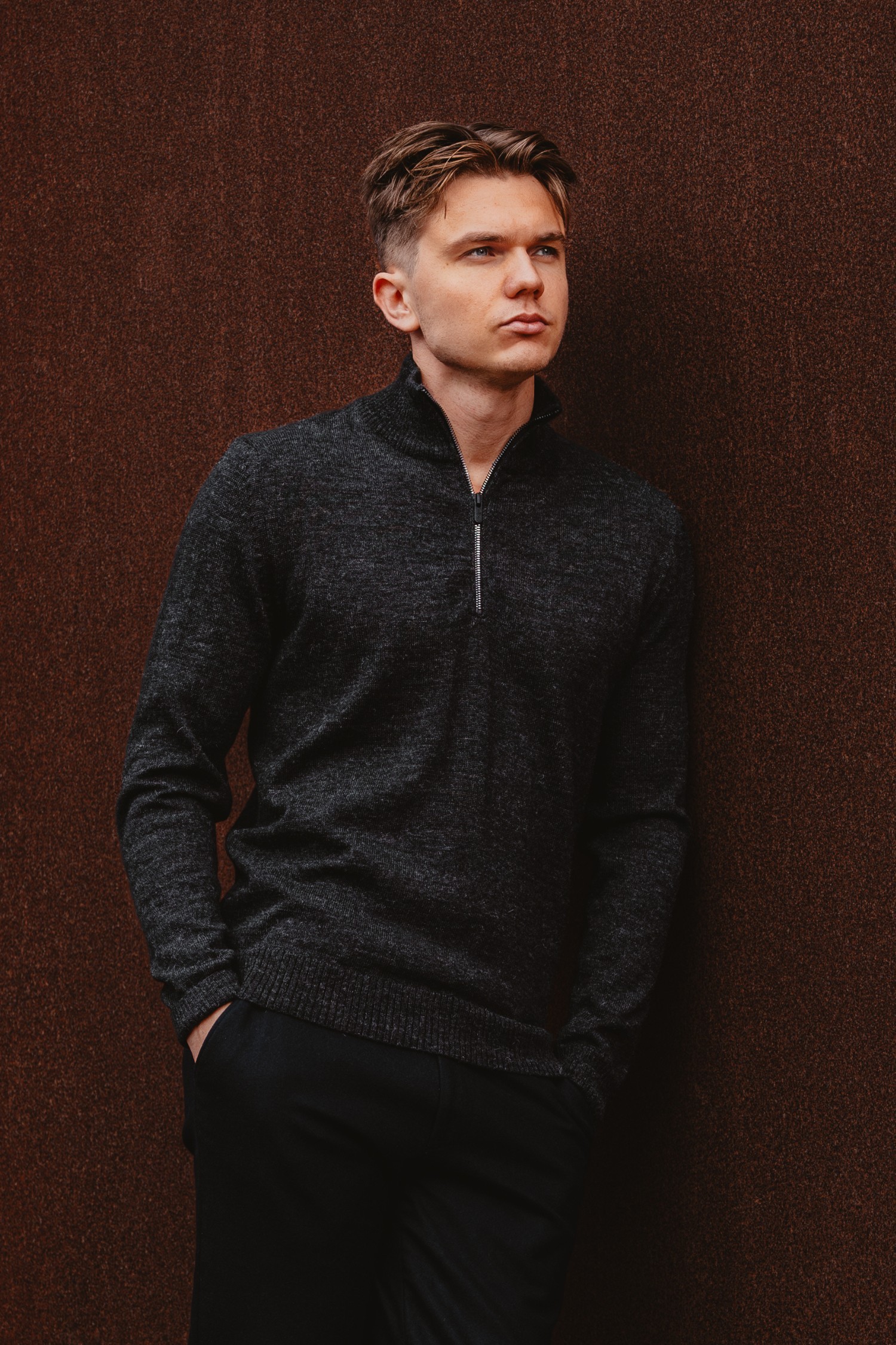 Half Zip -neulepusero, hiilenharmaa