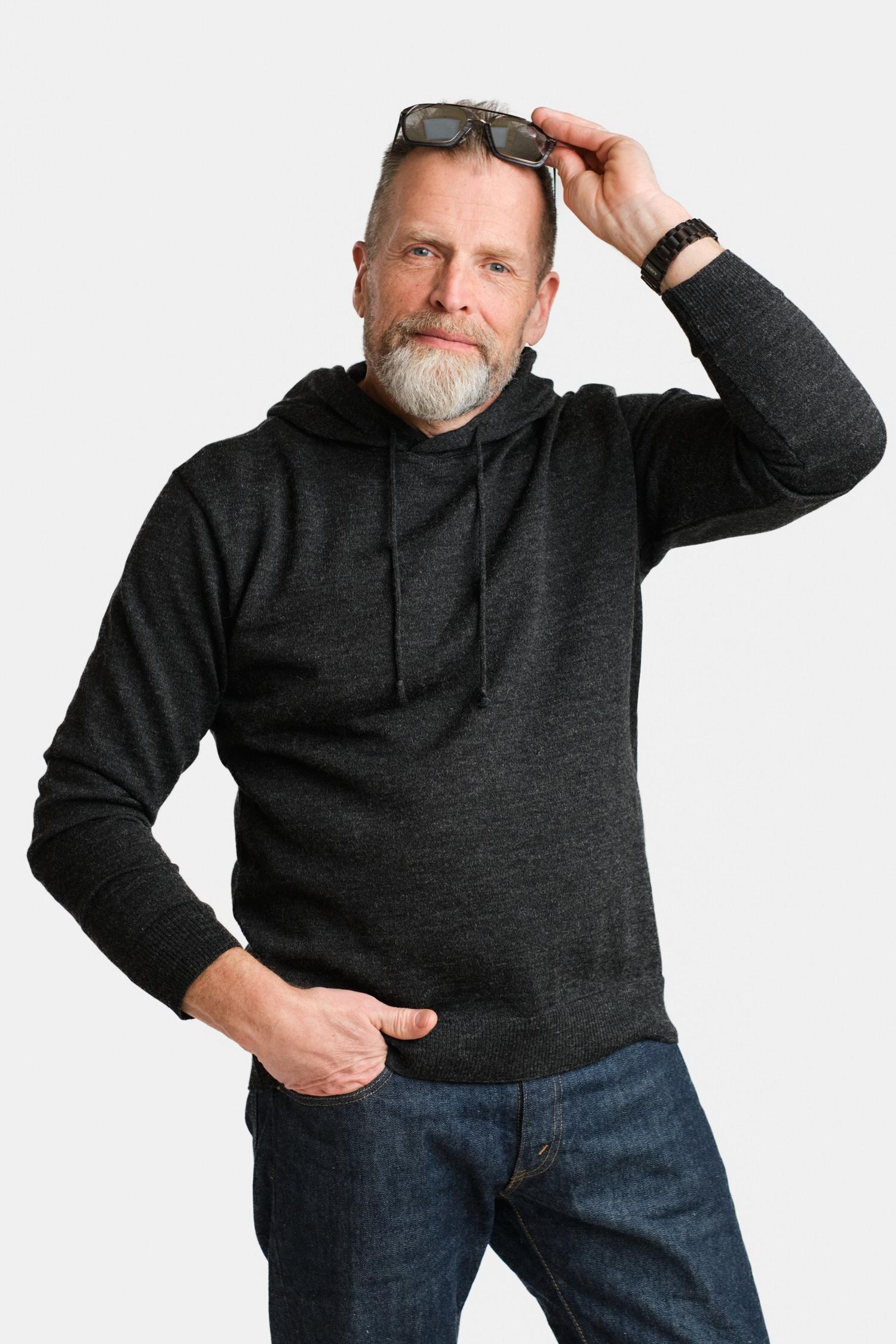 Hoodie-alpakkahuppari, hiilenharmaa (vanha malli)