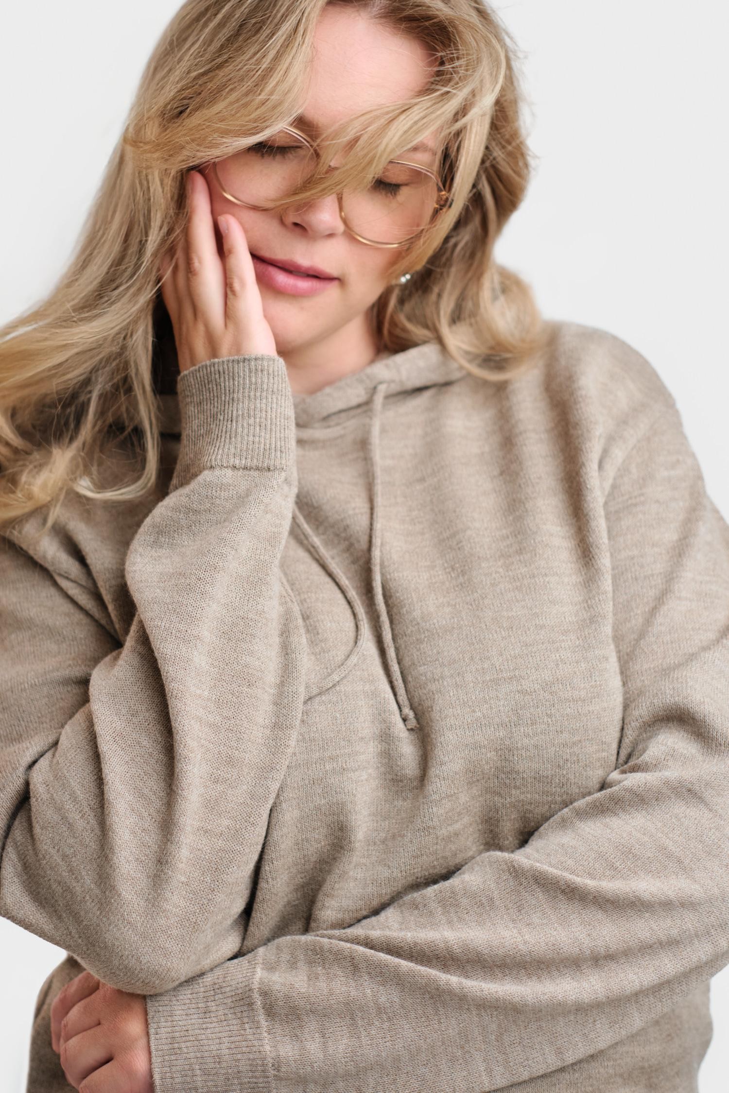 Hoodie-neulehuppari, greige - Image 2