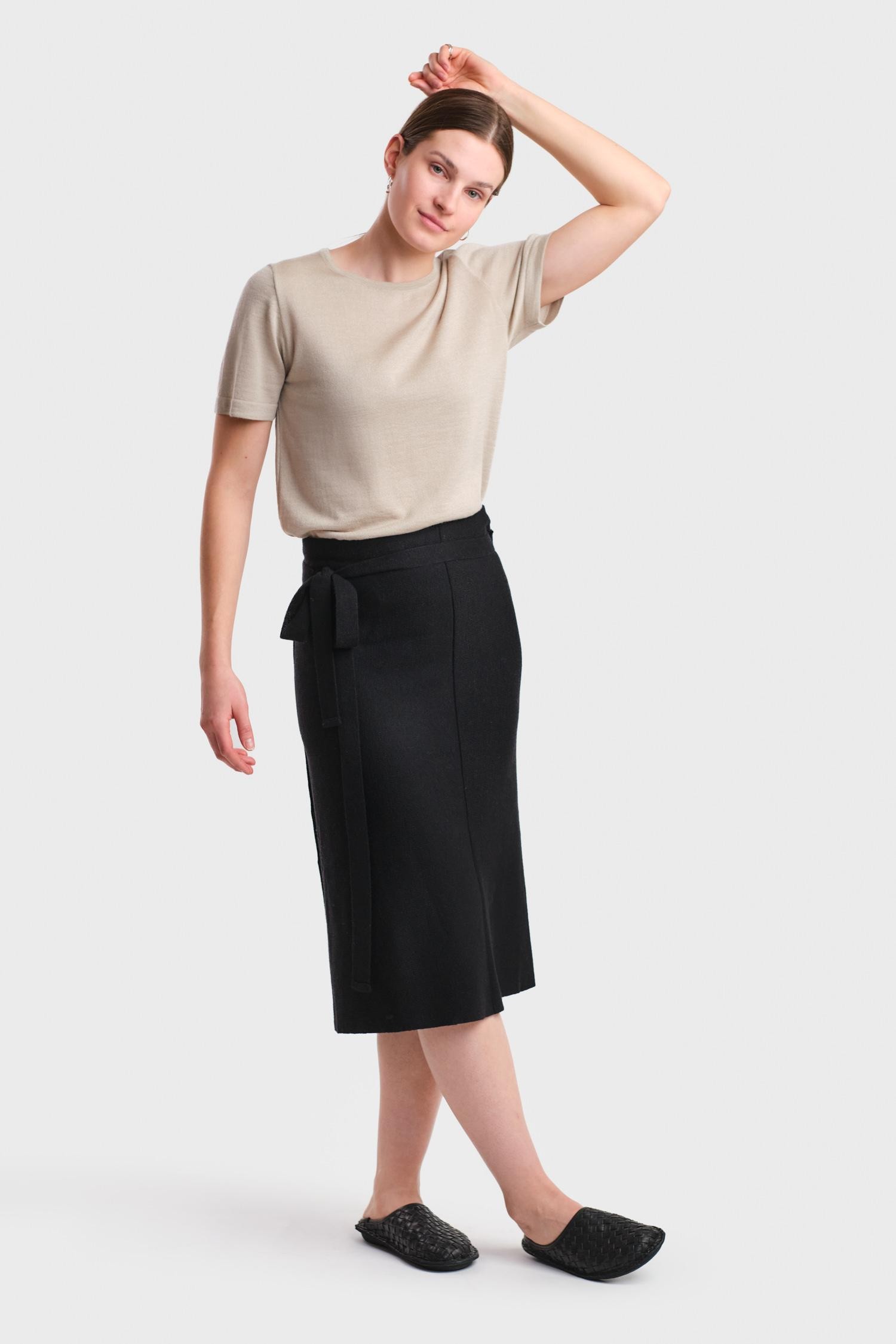 Origami-hame, Musta - Image 3