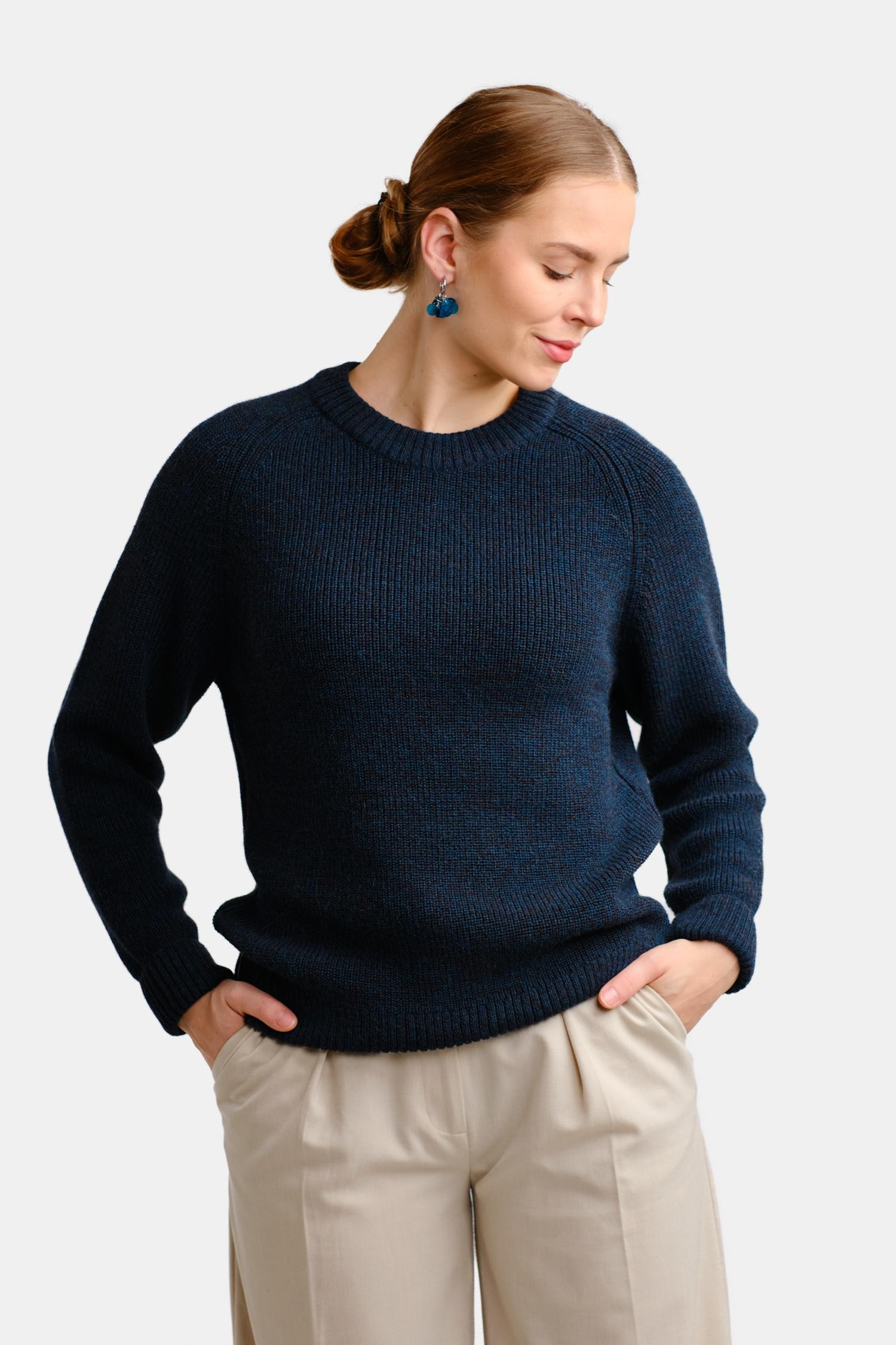 Loyal-neulepusero, tumma petrooli - Image 3