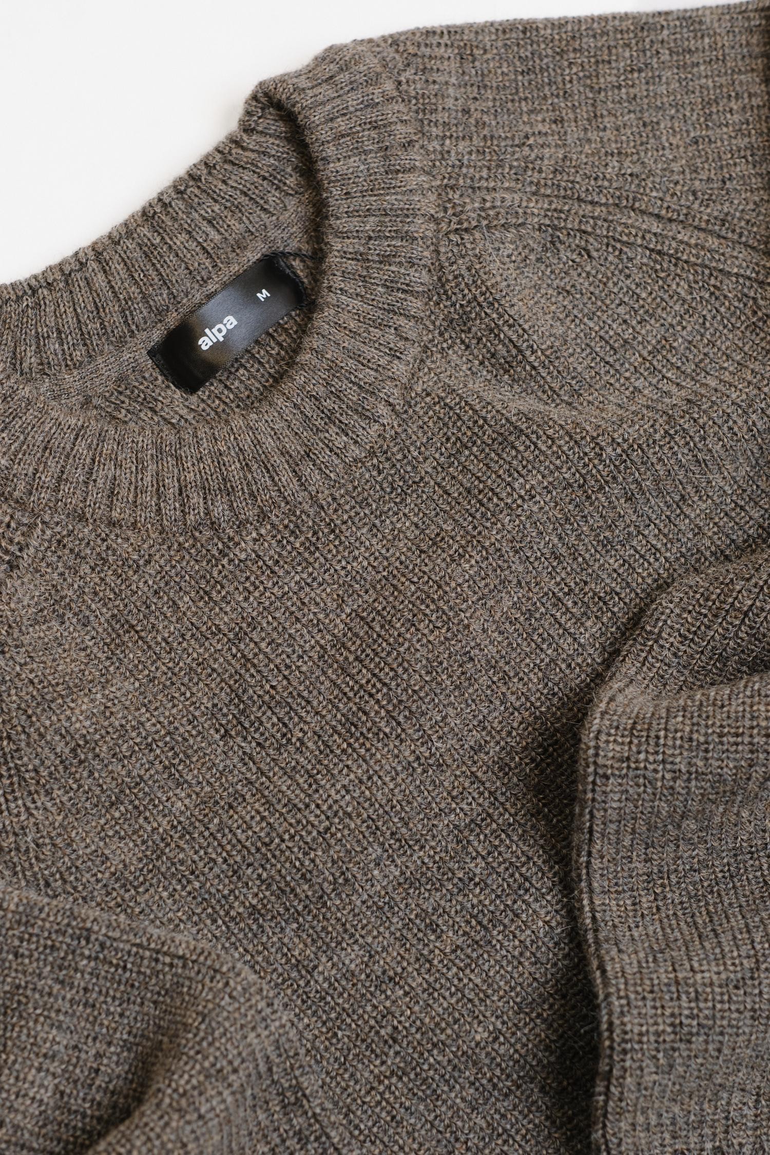 Loyal-neulepusero, tuhka - Image 6