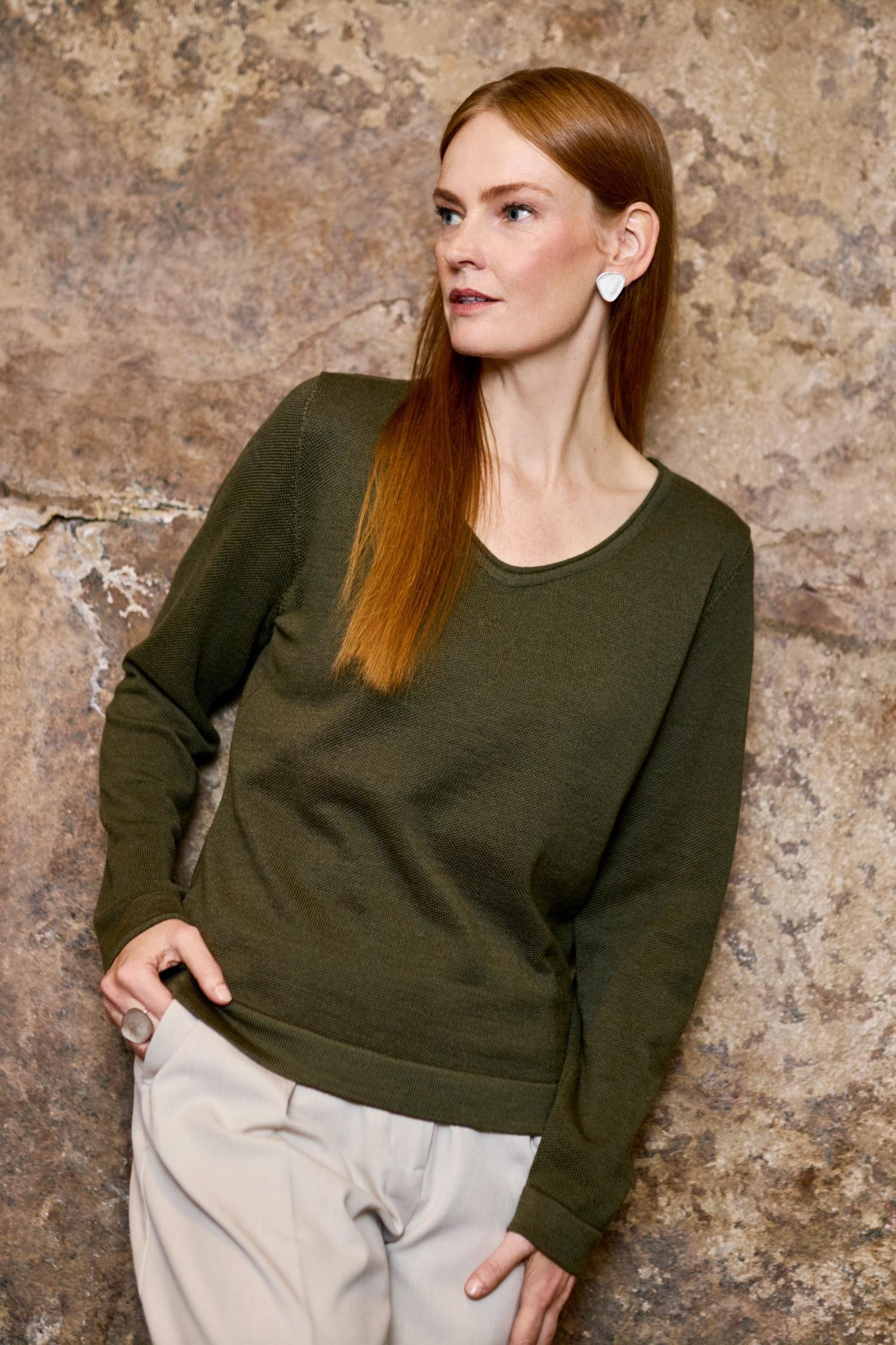 Melody-neulepusero, tumma oliivi - Image 5