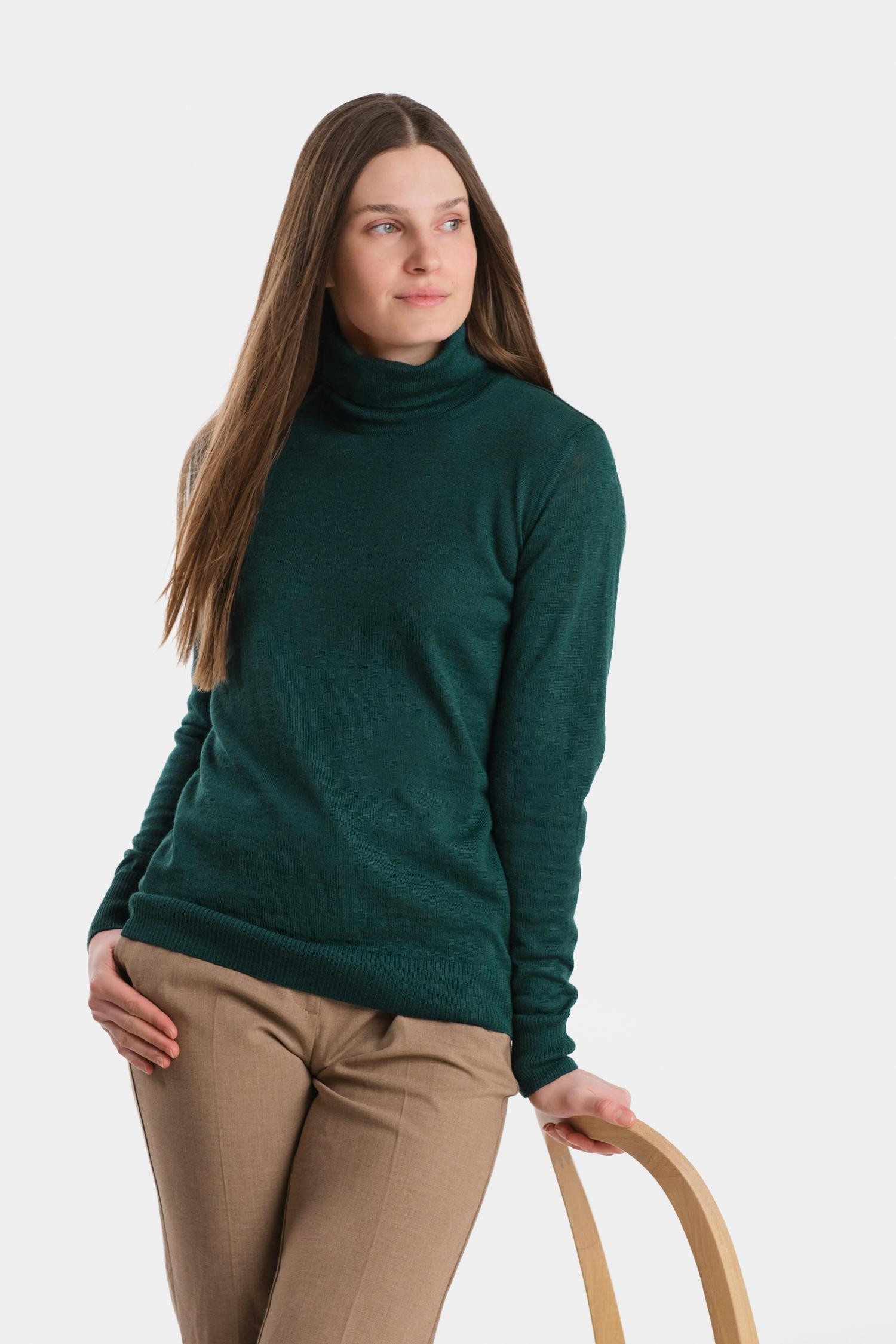 Smooth-pooloneule, Havunvihreä, M, 1 LK, #6823