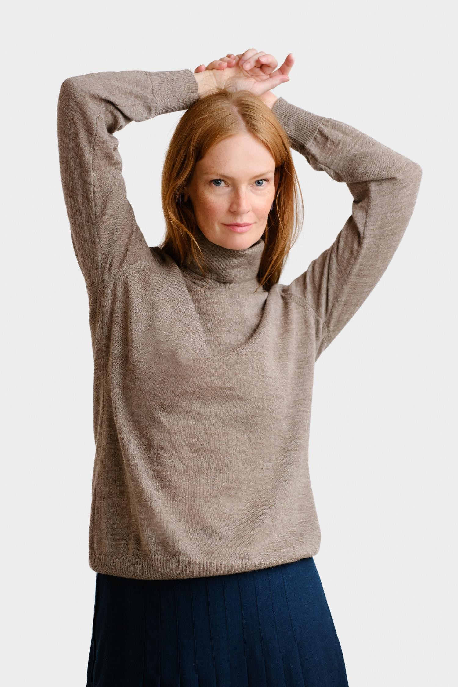 Smooth-pooloneule, tumma greige - Image 2