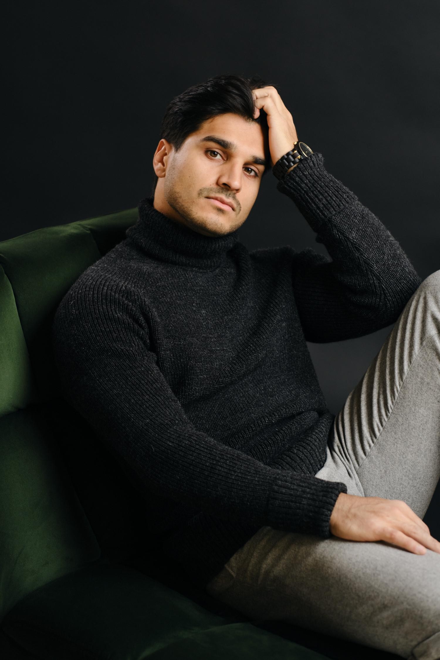 Vesikko-neule, hiilenharmaa