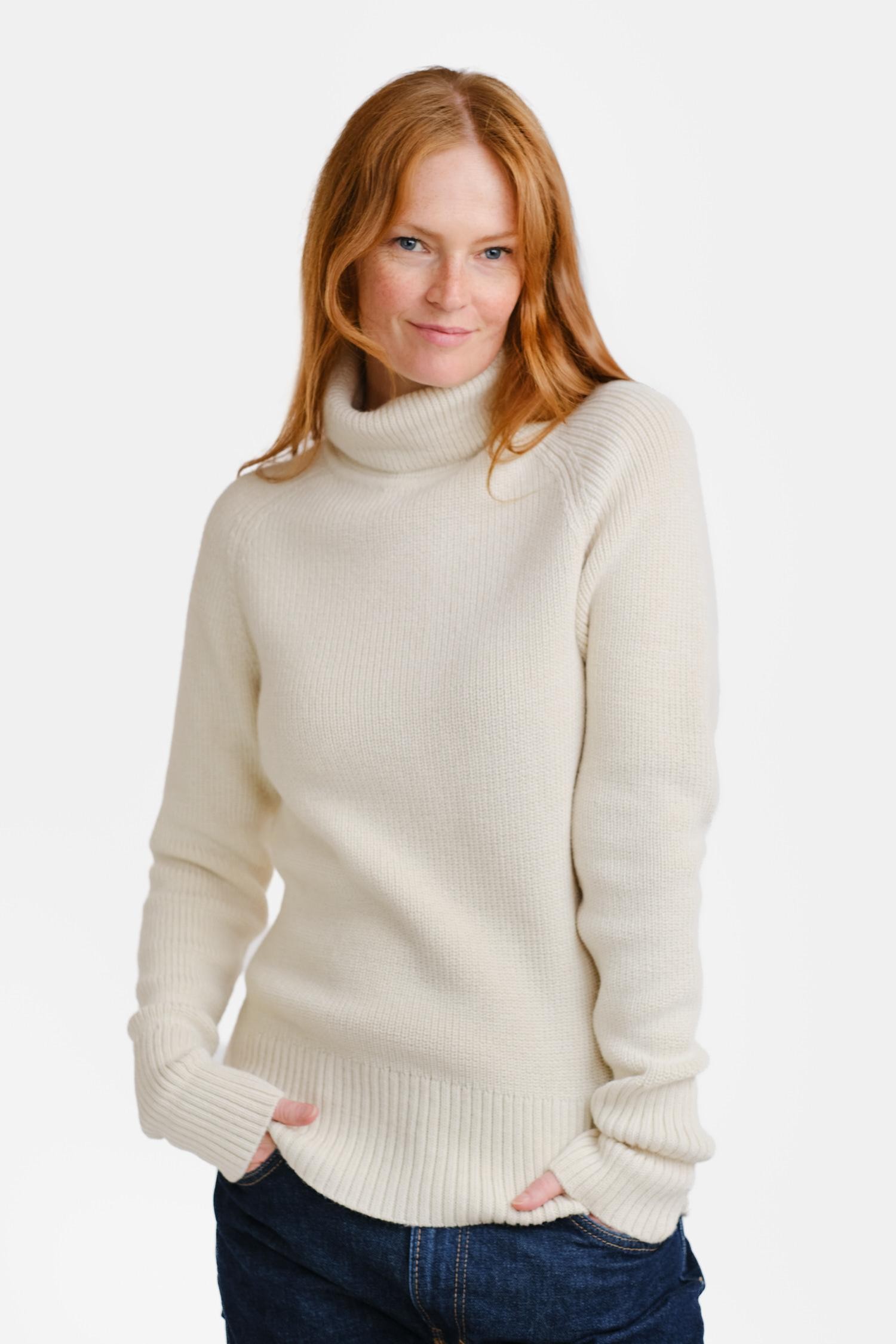 Vesikko-pooloneule, luonnonvalkoinen - Image 2