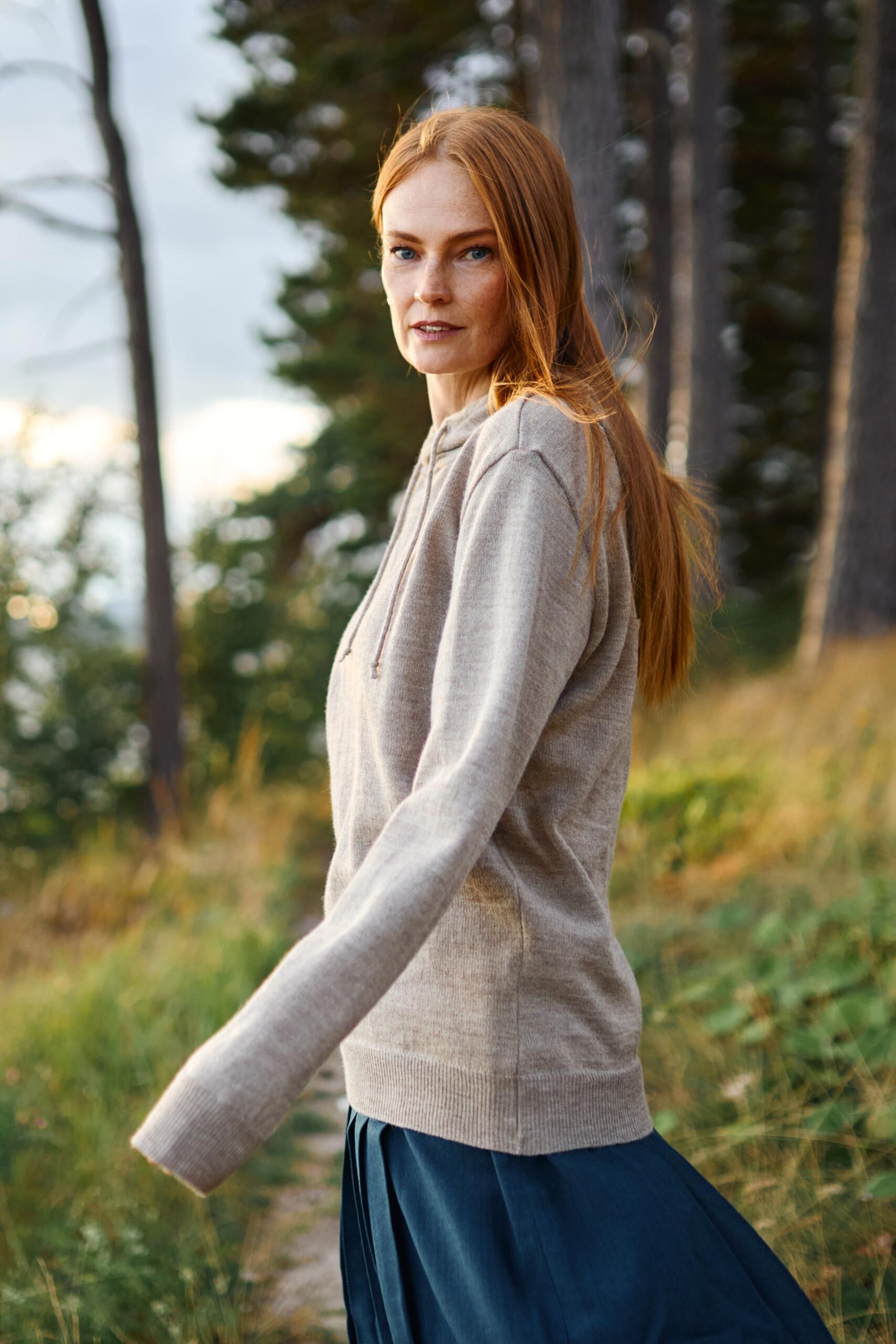 Hoodie-neulehuppari, greige