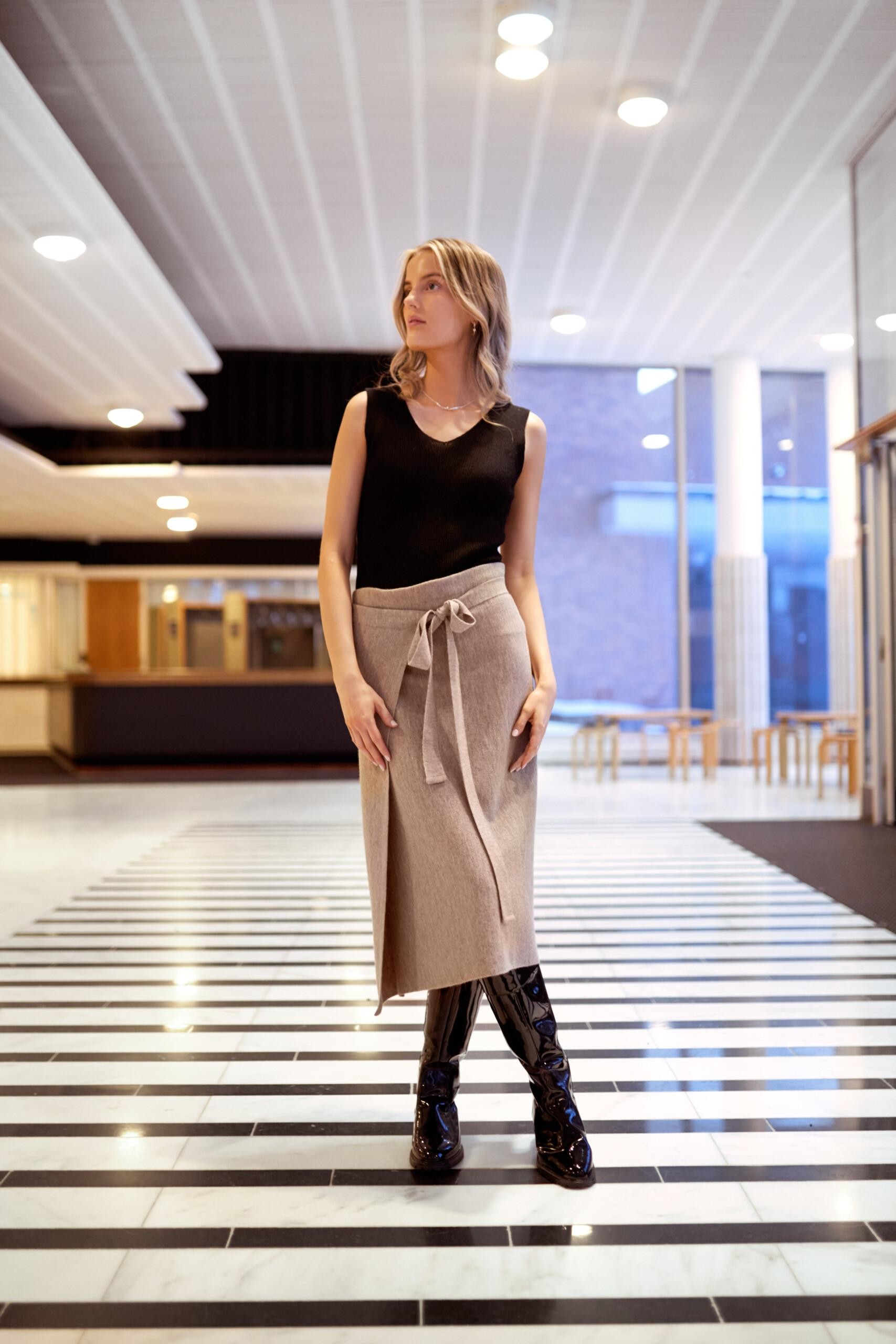 Origami-hame, Greige - Image 5